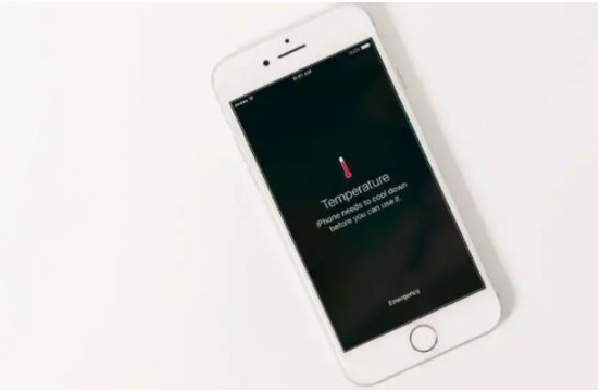 吉阳镇苹果手机维修分享iPhone 手机发热如何快速降温 